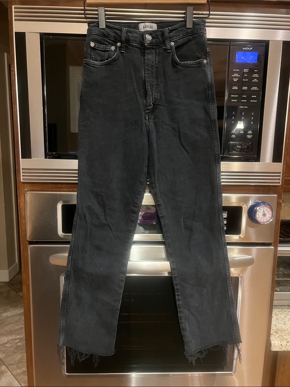 AGOLDE WMNS HIGH RISE STRETCH DENIM  STRAIGHT LEG FRAYED HEM BLACK/GRAY DISTRESS